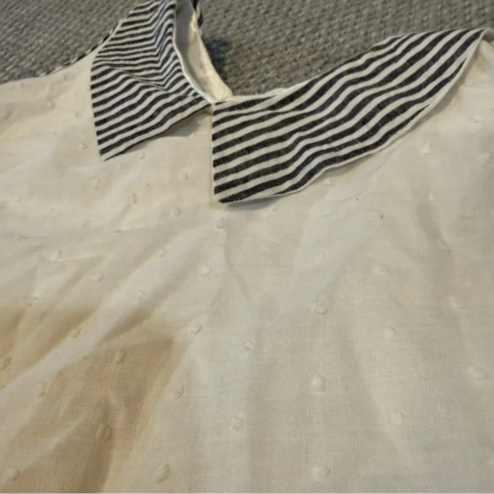 Striped Collar Sleeveless Top - Picture 2 of 3